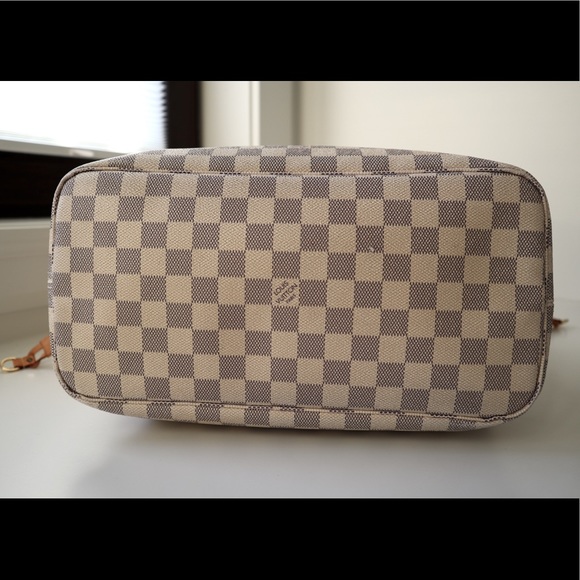 XSOLDX Louis Vuitton Neverfull Damier Azur MM - Picture 5 of 9